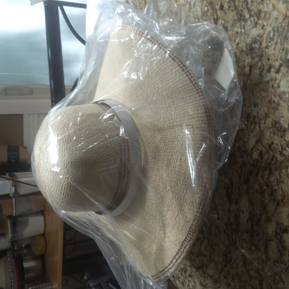 Sun hat
